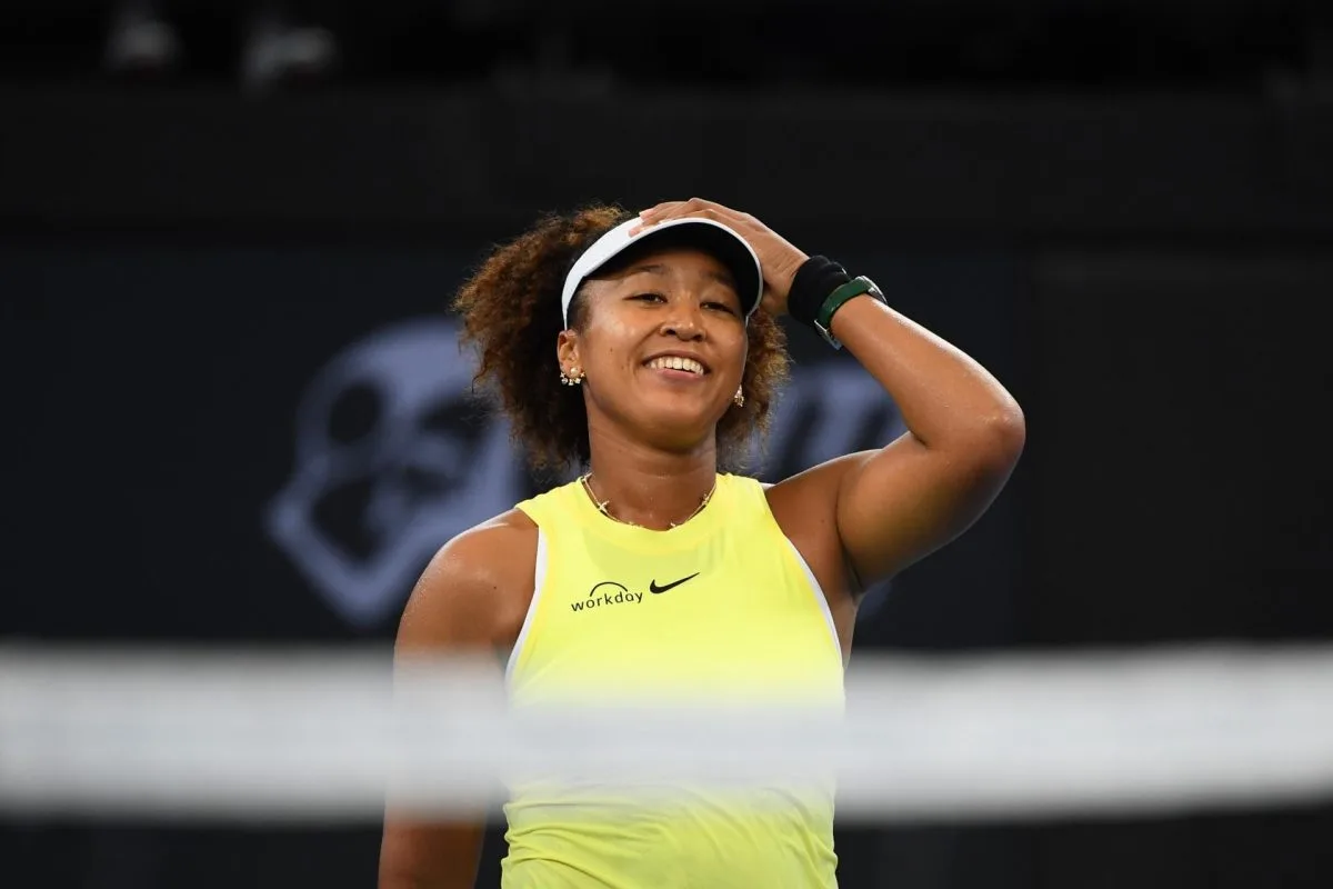 Osaka regresa con triunfo