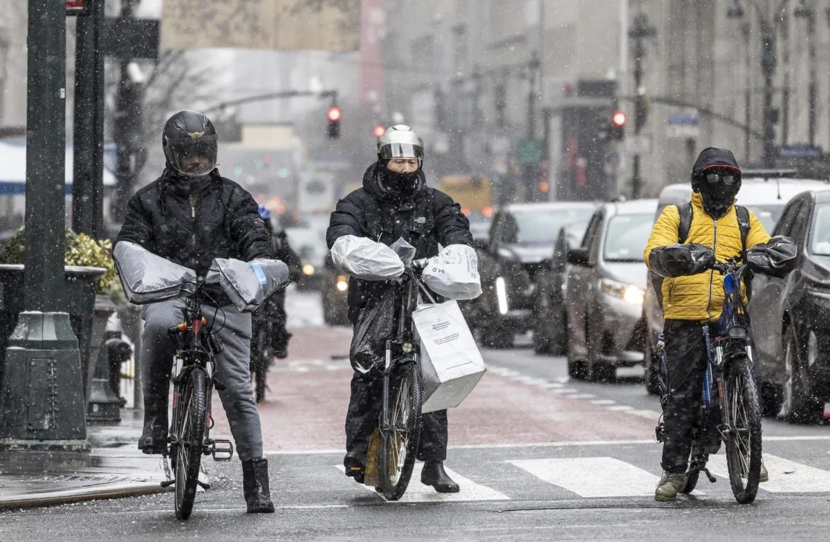 Tormenta de nieve deja intensos fríos y causa varias muertes y accidentes en EE.UU.