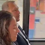 Mikhail Krasnov, el alcalde de Tunja que quiere cambiar la ciudad va al trabajo en bus y propuso un exorcismo