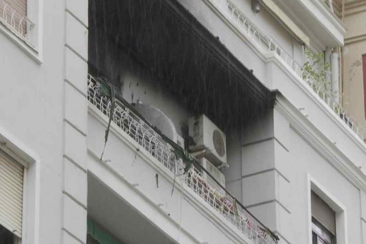 Muere un colombiano en el incendio de una vivienda en Valencia donde cuidaba a una anciana-calle salamanca