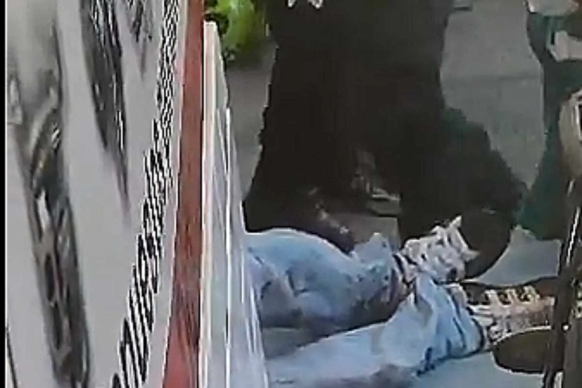 barrio triste- Padre e hijo mueren en una pelea por el negocio de una tractomula en Medellín