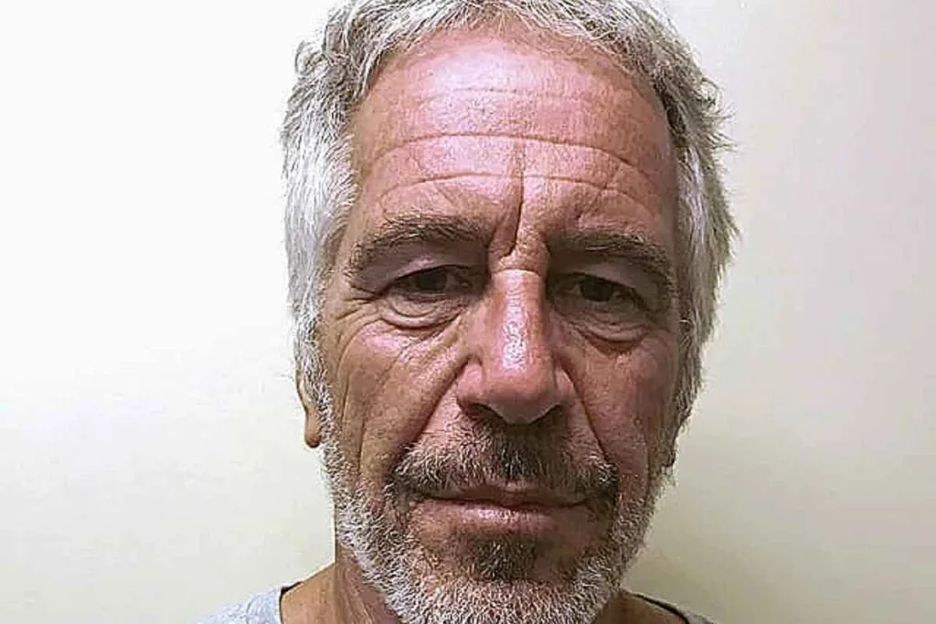 Se destapan los nombres de los allegados de Jeffrey Epstein en una demanda por tráfico sexual