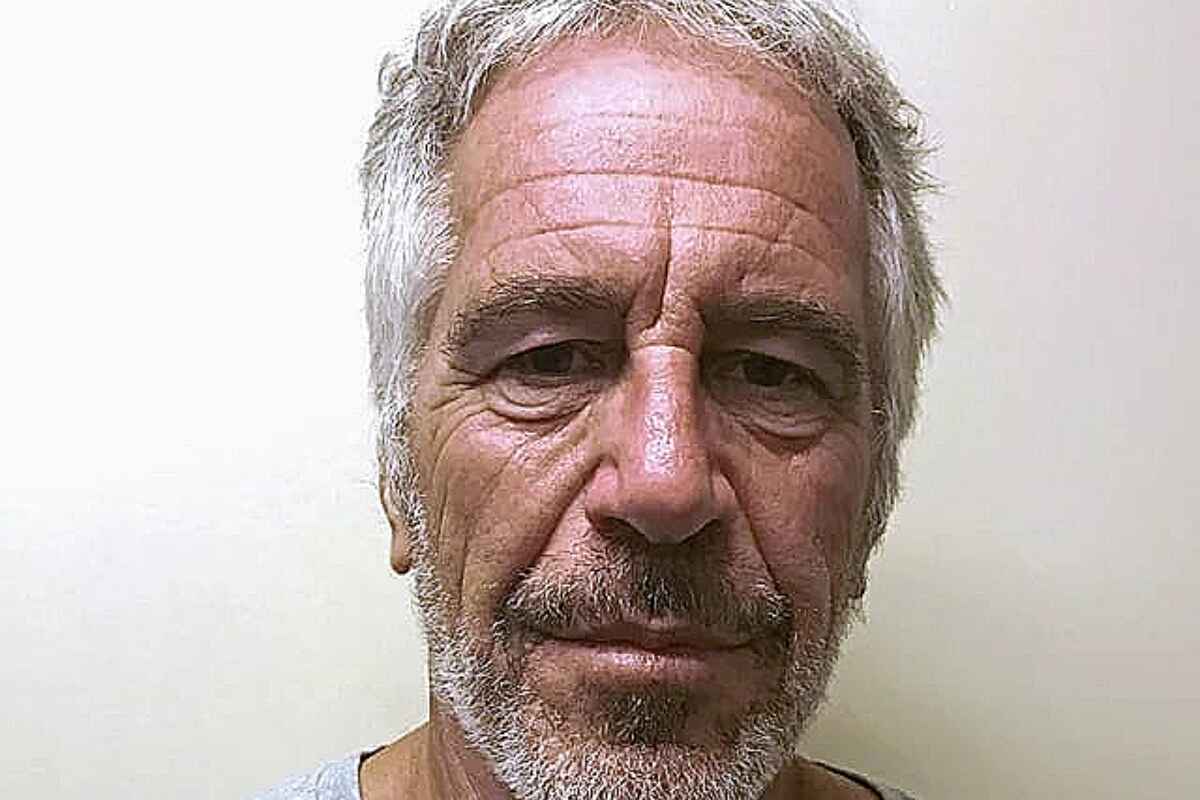 Se revelan los nombres de los asociados de Jeffrey Epstein en una demanda por tráfico sexual