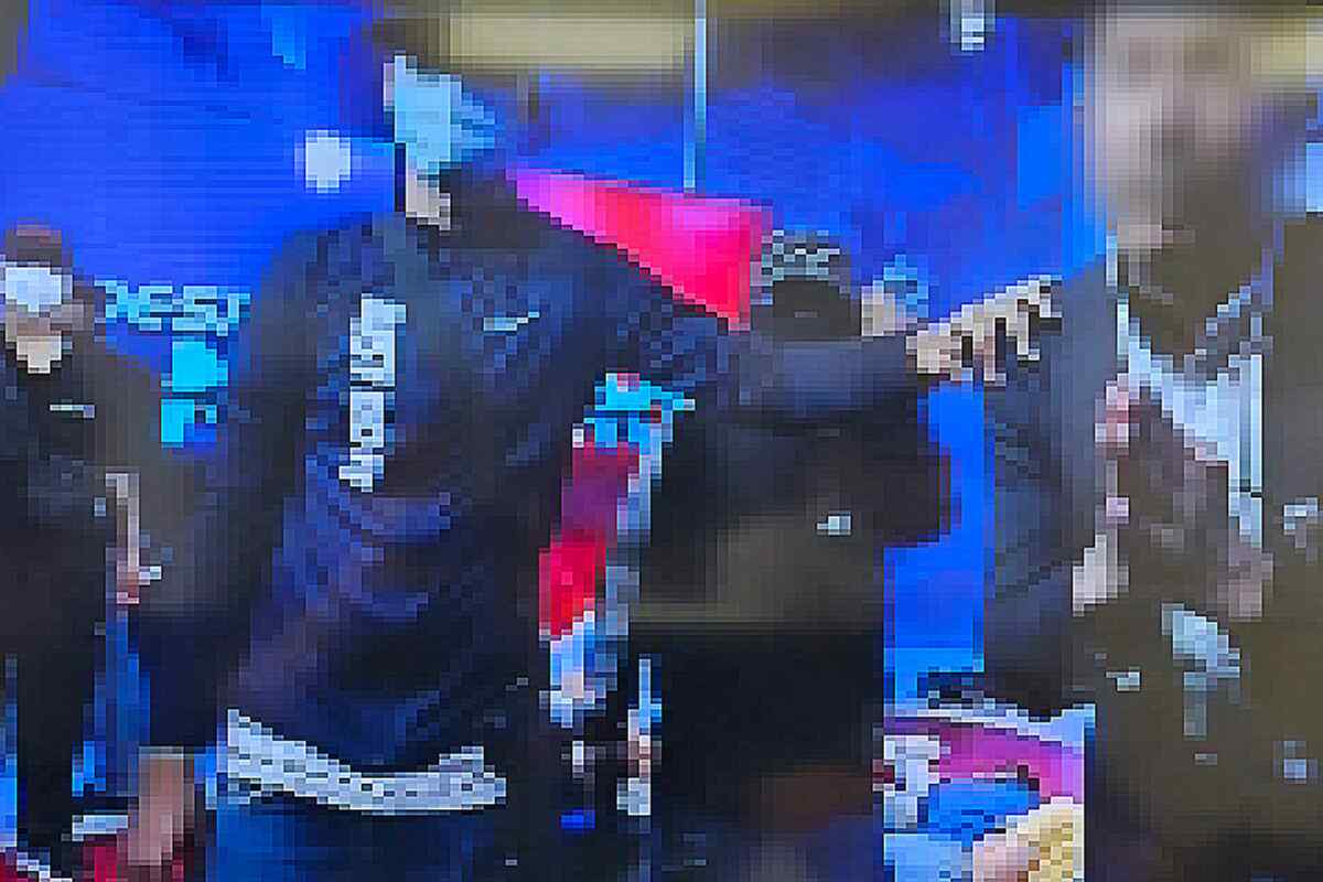 Asalto armado a TC Televisión: encapuchados irrumpen en vivo y dejan dinamita en el canal