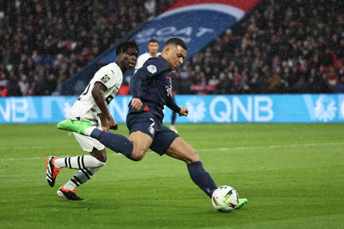 1-1. El PSG esquiva la derrota de penalti en el minuto 97
