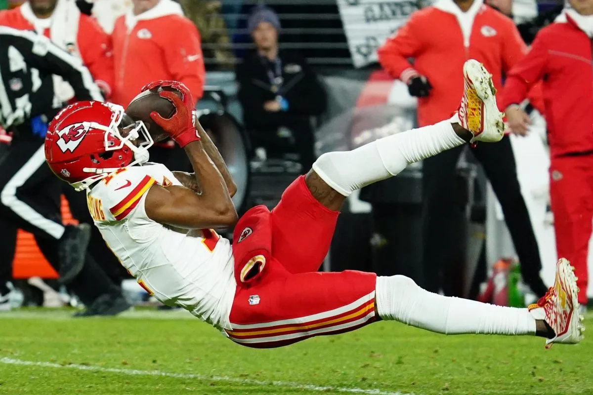 Así es 'The Duke', el balón del Super Bowl hecho a mano