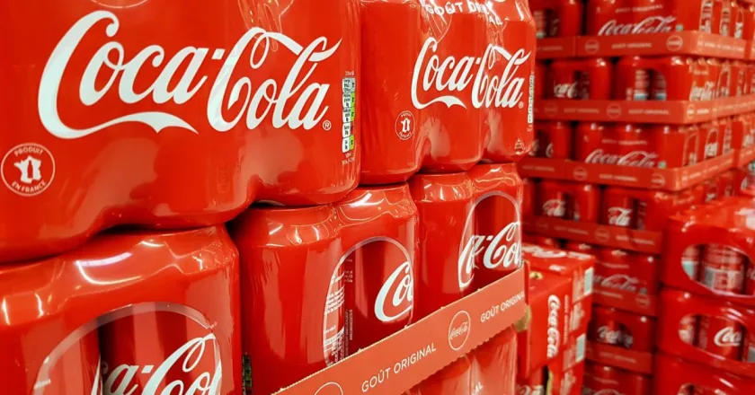Coca-Cola ganó 10.714 millones de dólares en 2023, un 12 % más