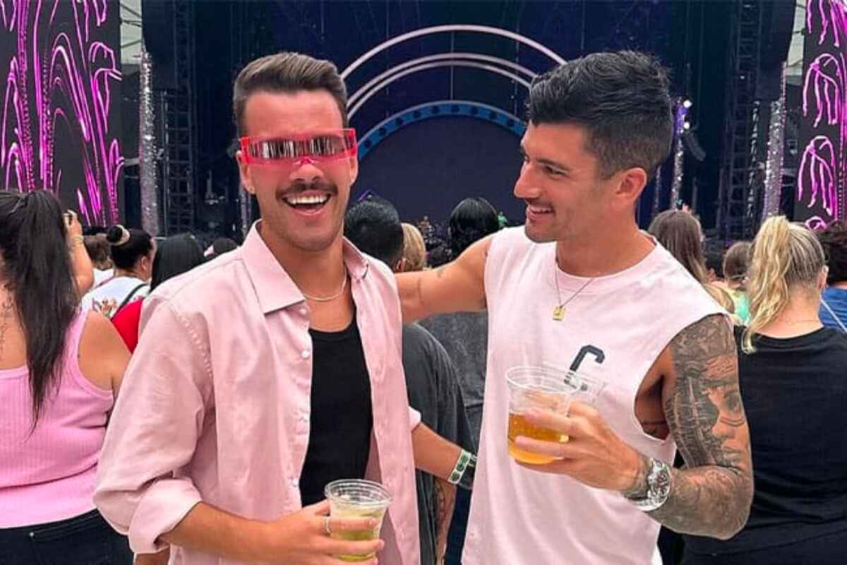 Encuentran los cuerpos de Jesse Baird y Luke Davis, el presentador y su novio asesinados por un policía
