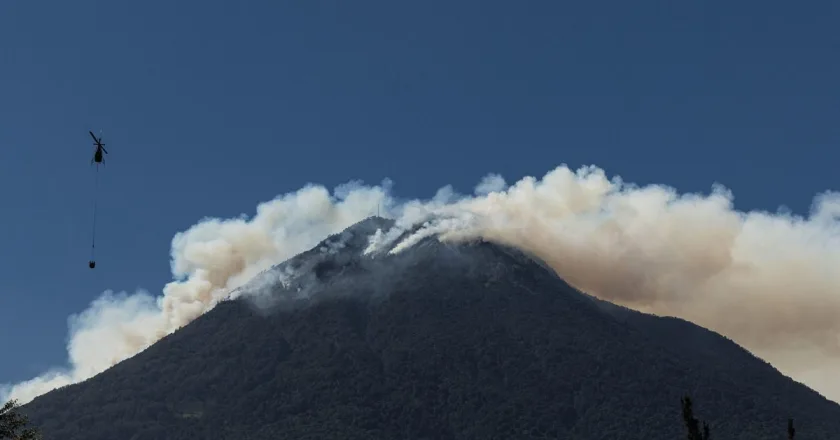 Taiwán dona 300.000 dólares a Guatemala para combatir el incendio en el volcán de Agua