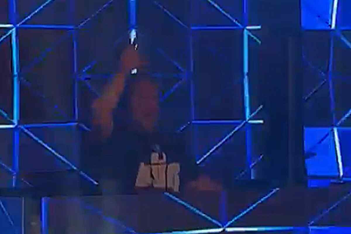 Iván Duque se roba el show como DJ en un congreso de líderes globales