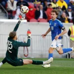 0-2. El poco fútbol de Italia resulta suficiente para doblegar a un Ecuador en pruebas