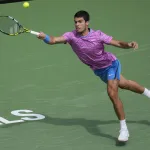 Alcaraz se mide a Marozsan, con el que perdió en Roma y sabiendo de la derrota de Djokovic