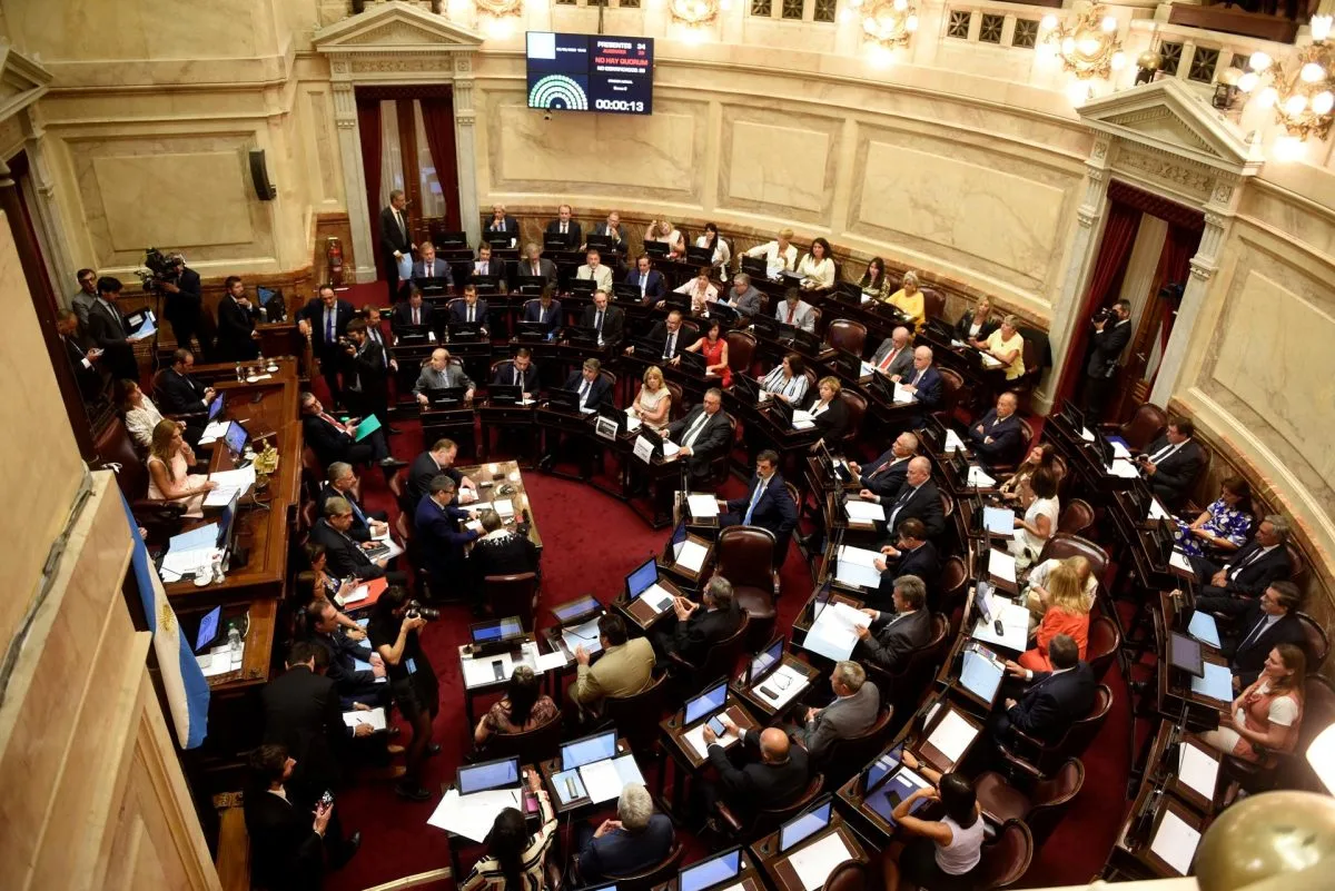 Comienza la sesión del Senado argentino que tratará un decreto clave del presidente Milei