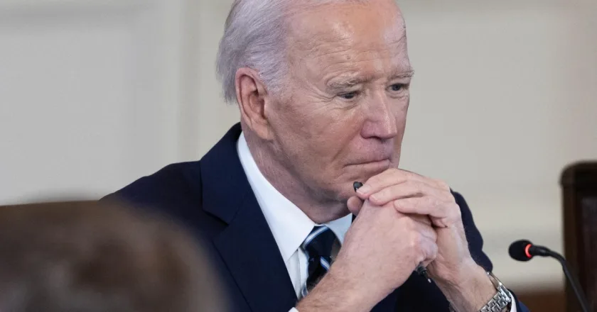 Biden autoriza una nueva transferencia de equipo militar a Israel, según el Washington Post