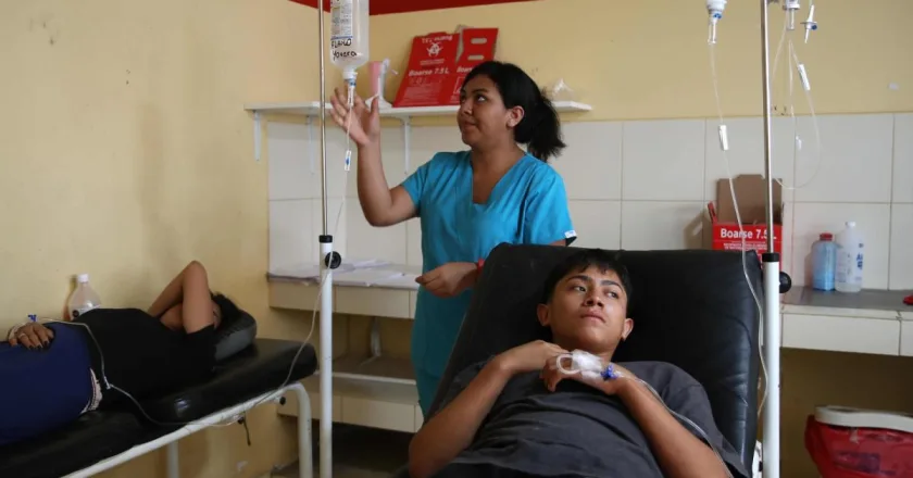 El Gobierno de Perú contratará más personal médico y asistencial para luchar contra el dengue