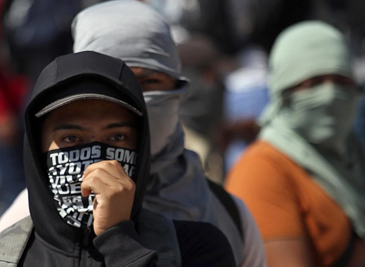 Estudiantes piden destituir a mando de seguridad en sur de México por asesinato de joven