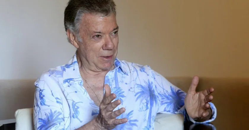 Investigan a Juan Manuel Santos por presunto “saqueo” del galeón español San José