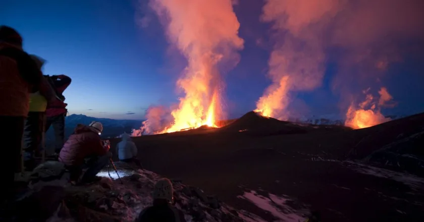 Islandia experimenta cuarta erupción volcánica desde octubre y posiblemente la más fuerte