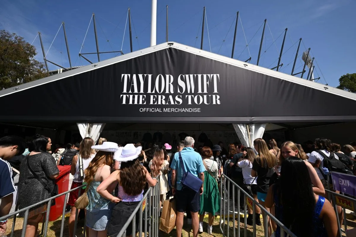 La Policía descarta presentar cargos contra el padre de Taylor Swift por agresión en Australia