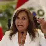 La casa de la presidenta de Perú Dina Boluarte, es allanada por la Fiscalía y la Policía