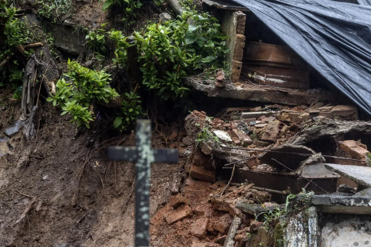 Llegan a 25 los muertos por las lluvias en el sureste de Brasil