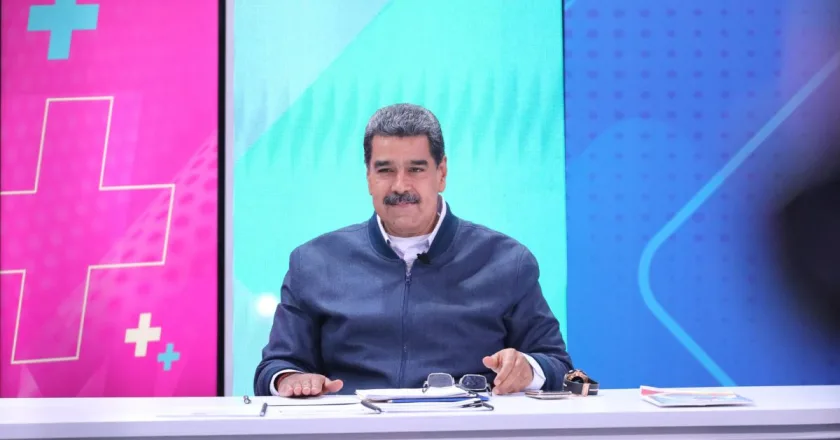 Maduro llama “payaso” a Zelenski y lo considera “dañino” para el pueblo de Ucrania
