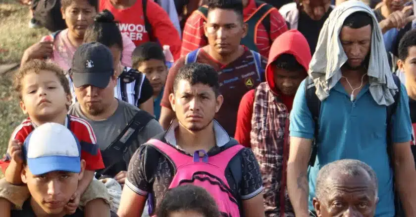 Migrantes rechazan apoyo de 110 dólares de México para ser deportados a sus países