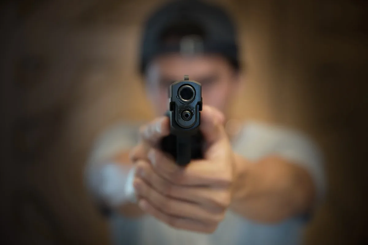 Mujer asesinada a tiros por el padre de su sobrino durante intercambio de custodia