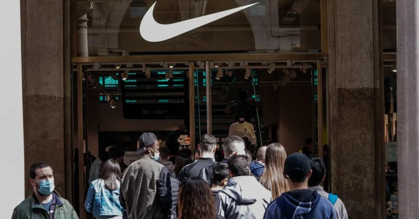 Nike gana 4.200 millones de dólares en nueve meses, un 4 % más