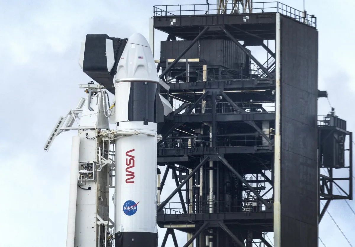 La NASA y SpaceX posponen de nuevo el lanzamiento comercial tripulado a la EEI