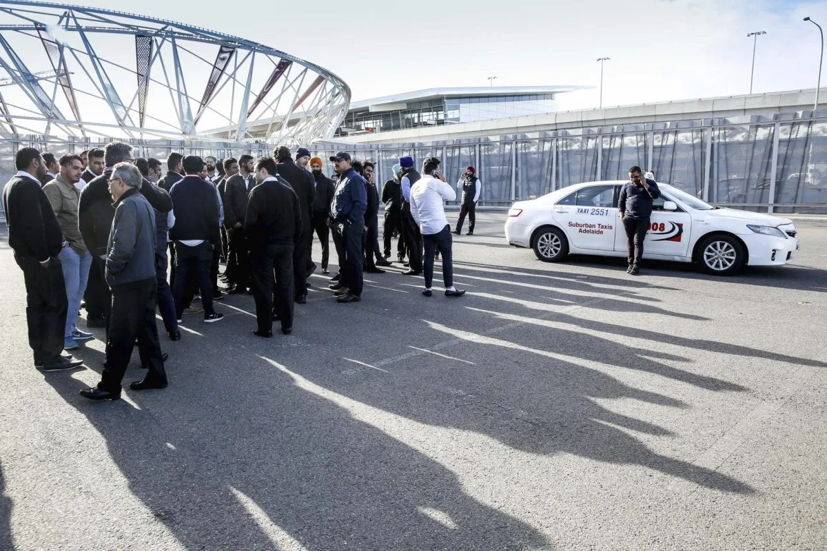 Uber acuerda pagar 178 millones de dólares a miles de taxistas y chóferes en Australia