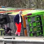 Investigan causas de accidente de FlixBus que dejó cinco muertos en una autopista de Alemania