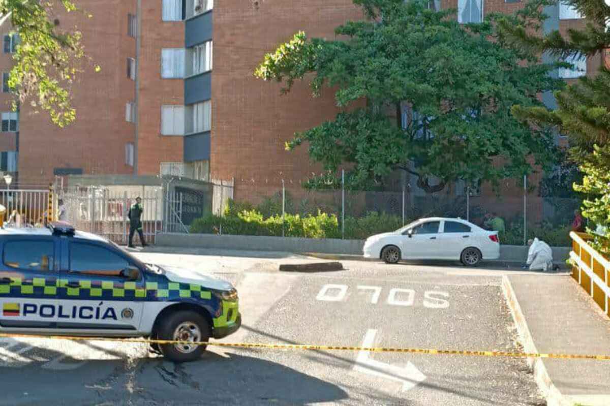 Sicarios en moto matan a alias "Coscú", del combo El Mesa, en el barrio Belén La Palma