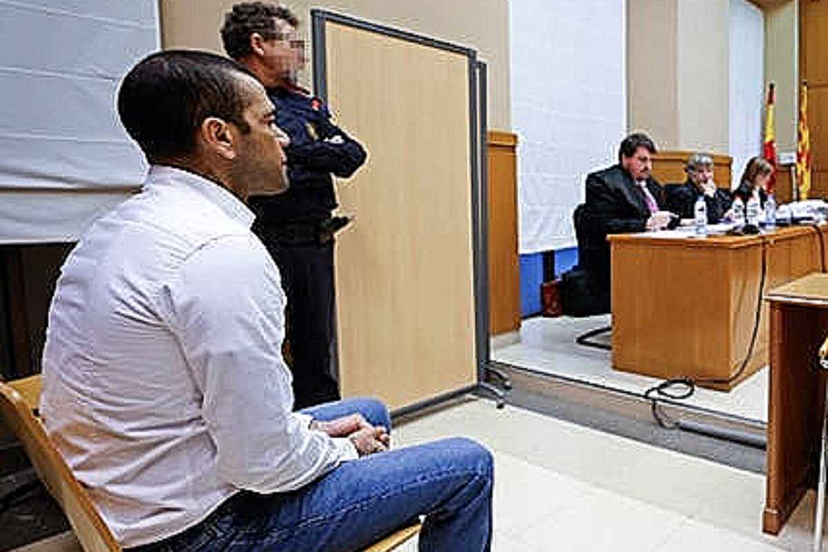 Desmienten noticia falsa sobre el supuesto suicidio de Daniel Alves en prisión