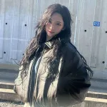 La líder de Aespa, Karina, se disculpa con sus fans tras revelarse su noviazgo con el actor Lee Jae-wook