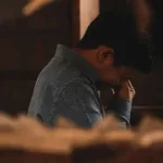 Qué le pasa a tu cerebro cuando lloras: la neurociencia de las lágrimas y sus funciones