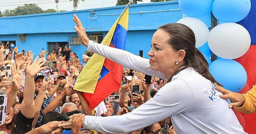 María Corina Machado acusa al régimen de ‘secuestrar’ a miembros de su partido