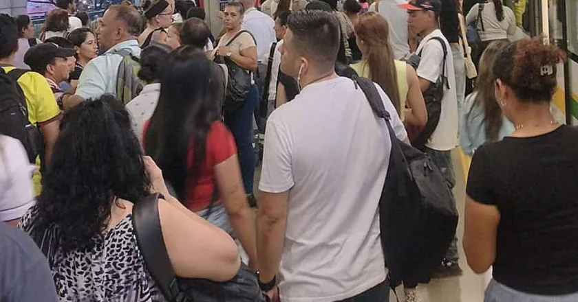 Línea A del Metro de Medellín paralizada por incidente fatal en estación Acevedo