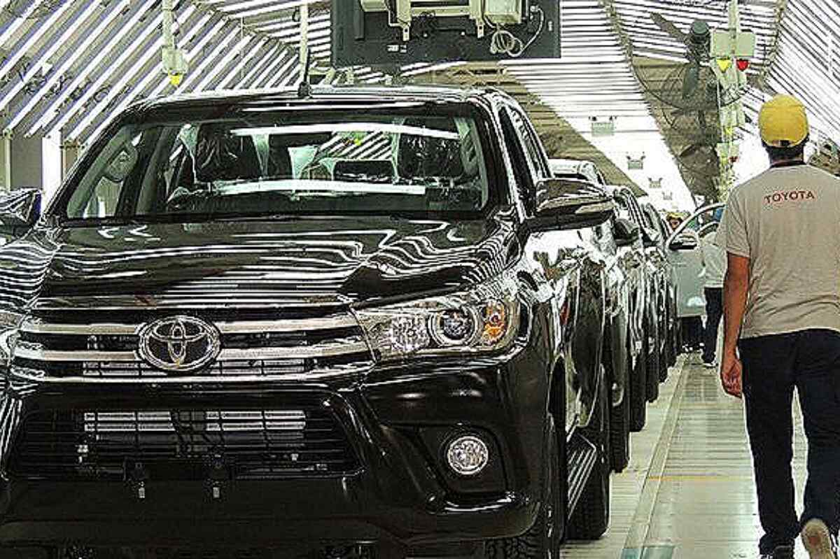Toyota ofrece indemnización más 12 sueldos en plan de retiro voluntario ante recorte de producción en su planta de Argentina