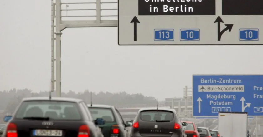 Auditores de la UE alertan de que la descarbonización de los coches está en peligro