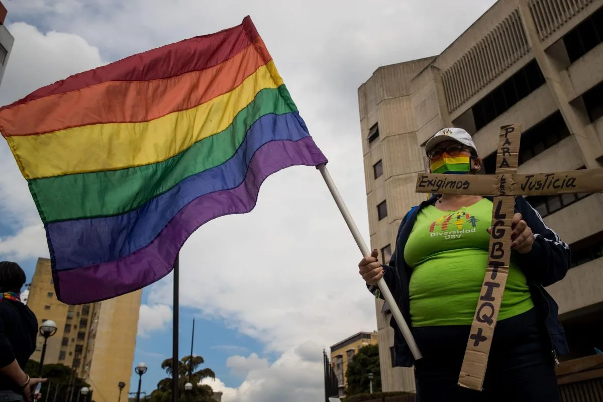 Comunidad LGBTIQ+ sufre amenazas del ELN en la frontera colombo-venezolana, según ONG