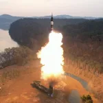 Corea del Norte dice que probó con éxito el martes un nuevo misil hipersónico de rango intermedio