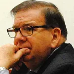 Edmundo González Urrutia Acepta Desafío Electoral contra Maduro en Venezuela