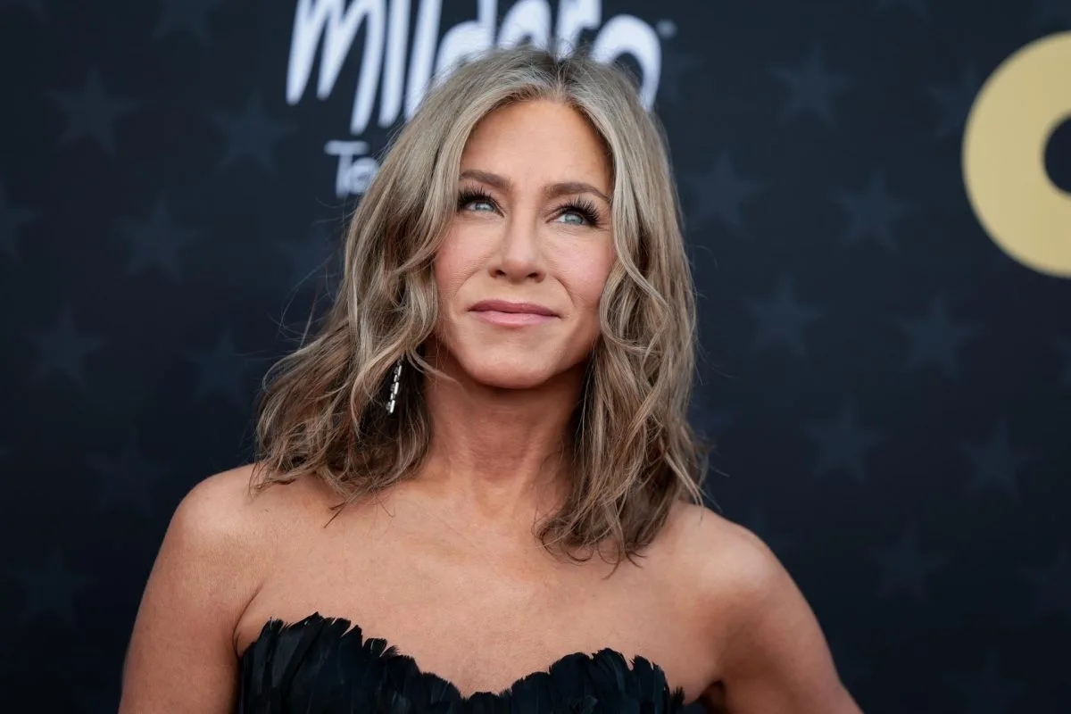 Jennifer Aniston producirá una nueva versión del clásico Cómo eliminar a su jefe