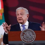 López Obrador quiere blindar el Palacio Nacional por “provocadores” en marchas normalistas