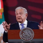 López Obrador quiere blindar el Palacio Nacional por provocadores en marchas normalistas