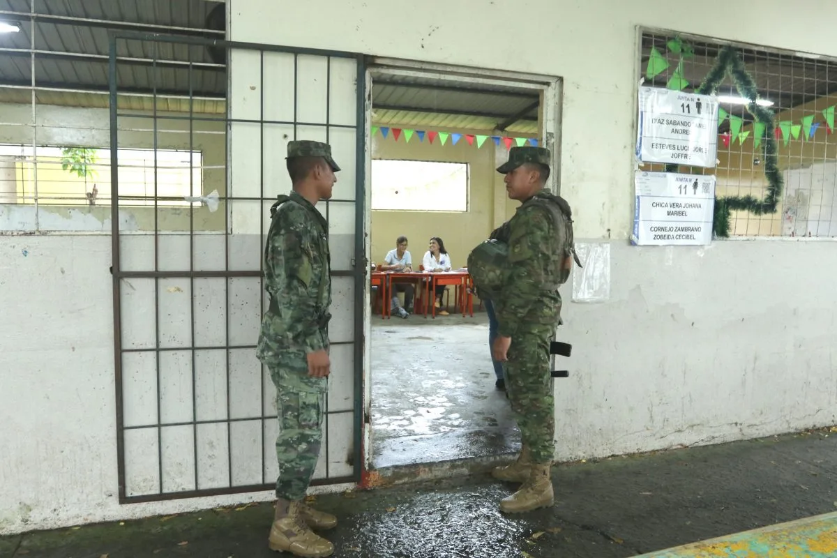 Más de mil detenidos en operativos durante el referéndum en Ecuador