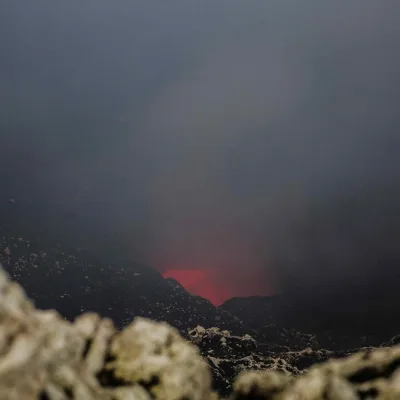 Nicaragua prevé expulsión de gases, cenizas, arenas y rocas del volcán Masaya