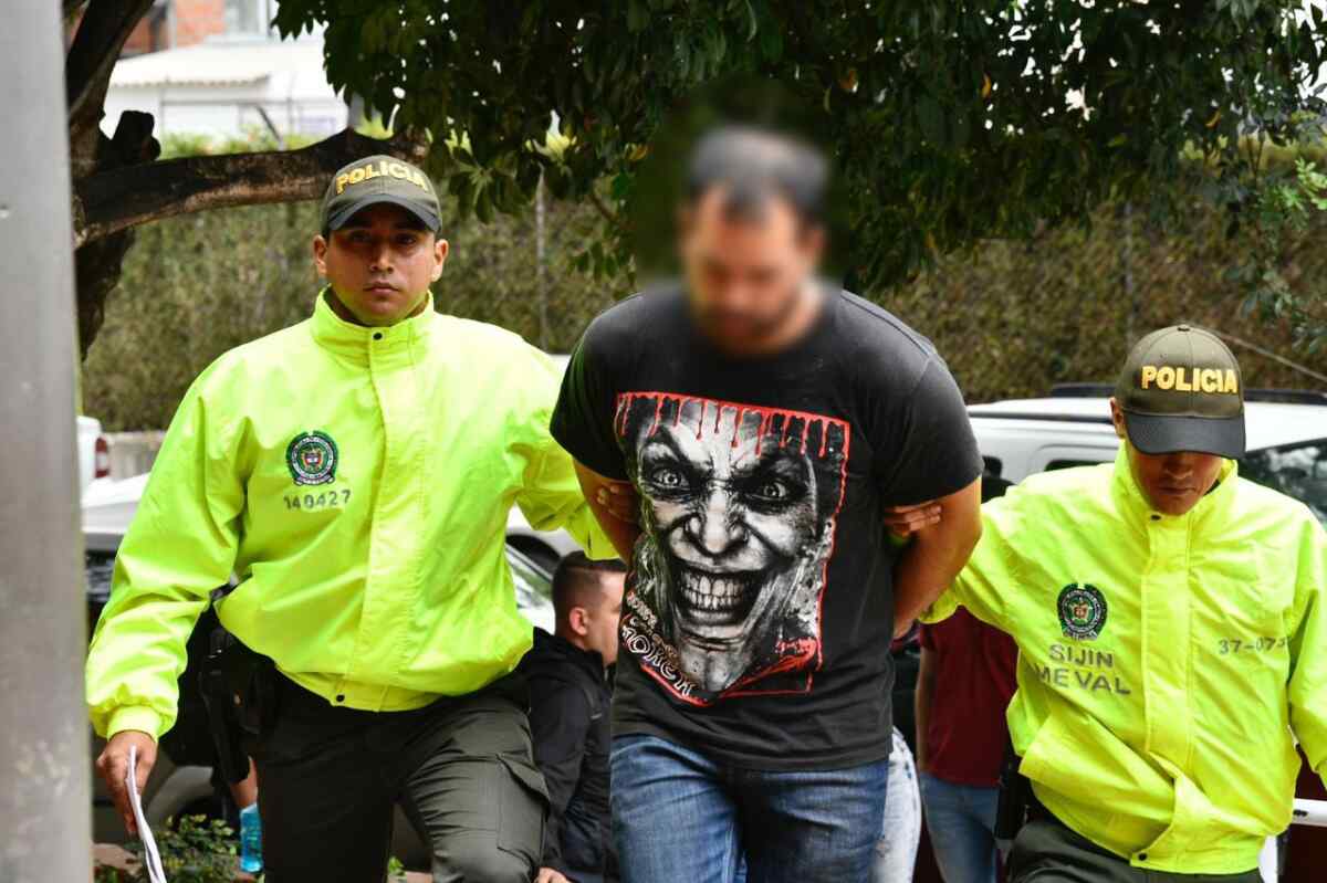 Sebastián Cano Ospina, a la cárcel por homicidio de sus padres en Envigado-joven
