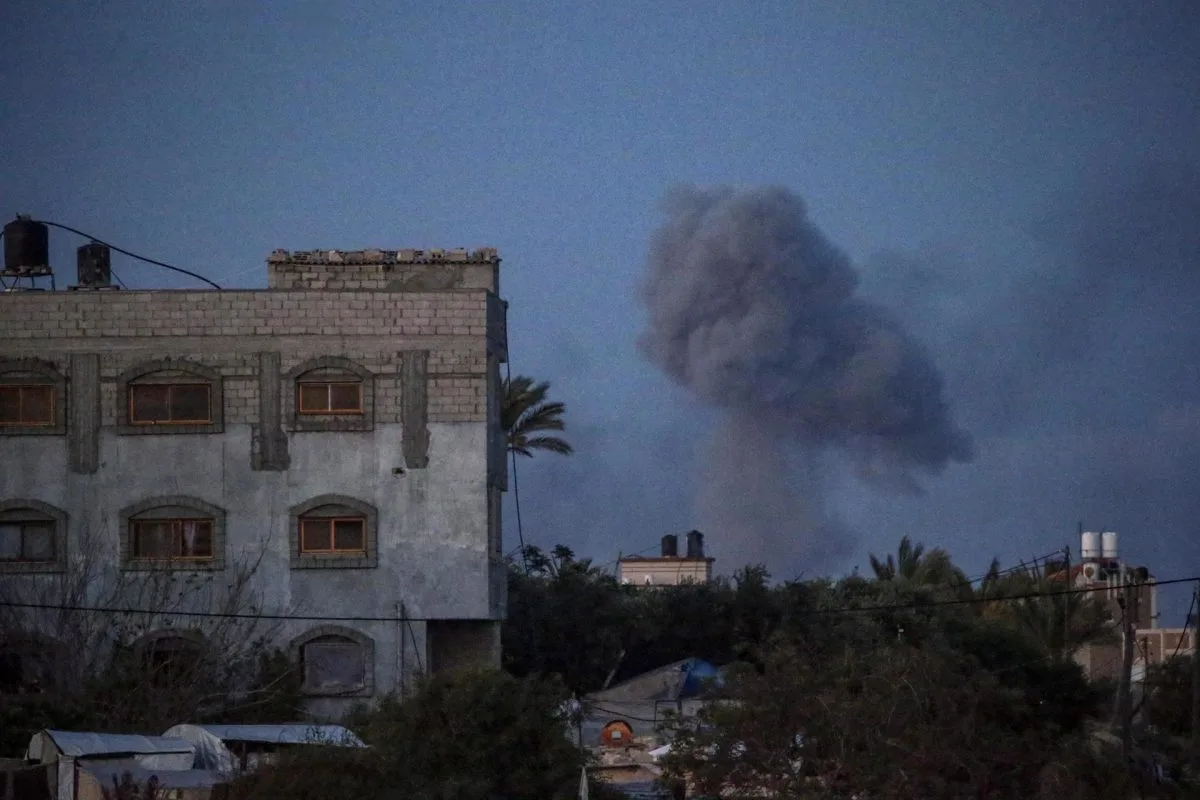 Suben a 89 los muertos en Gaza en el último día; 25 en un ataque contra una vivienda